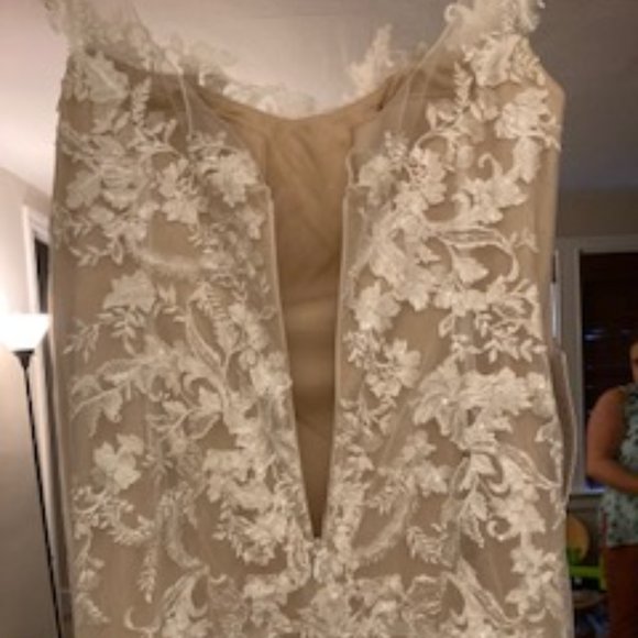 Azazie Eudora Wedding Dress Diamond White/Champagne Size WD18 - Picture 12 of 14